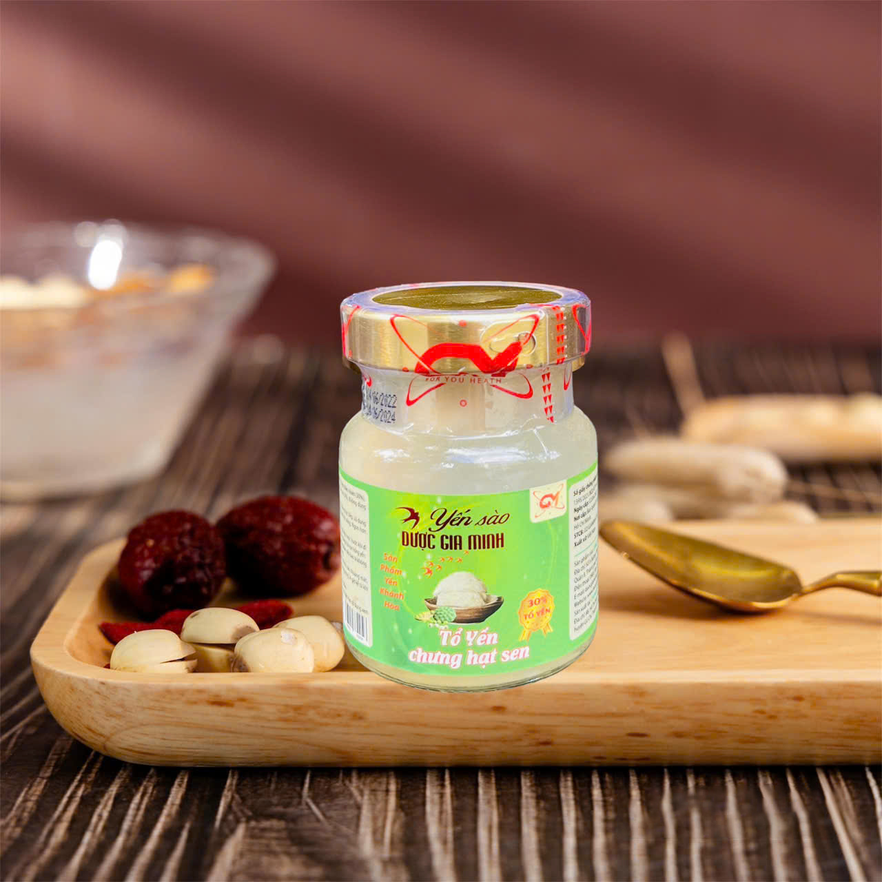 Tổ Yến chưng hạt sen (30% yến thiên nhiên)
